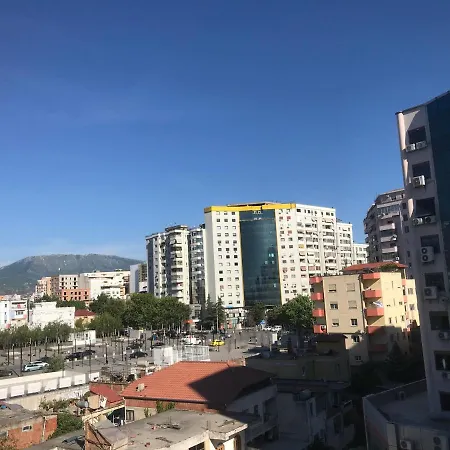 Appartement Old Train Station Tirana